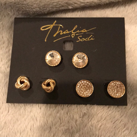 Stud Earring Set - Picture 2 of 7